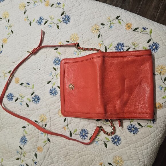 Tory Burch - Landon Hot Pink Corssbody BAg - Picture 4 of 4